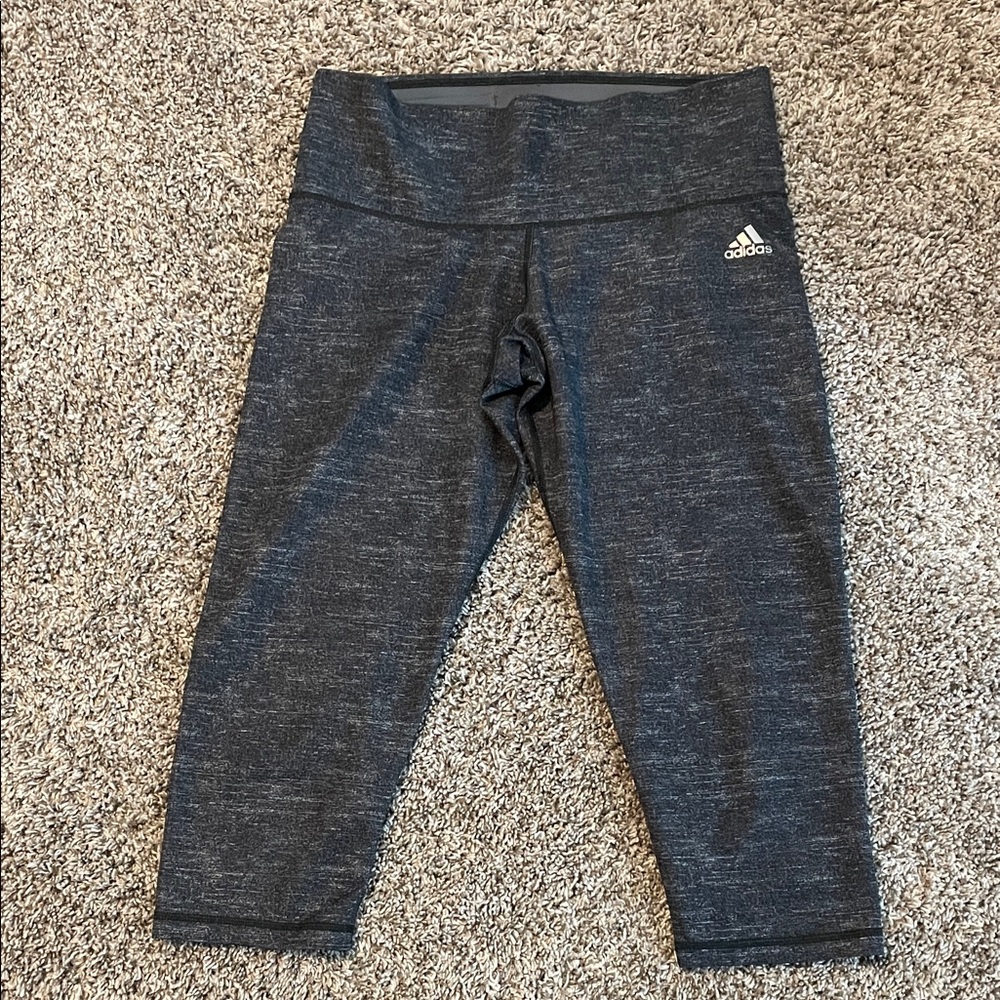 Adidas Women’s Medium Black Heather Capri Leggings